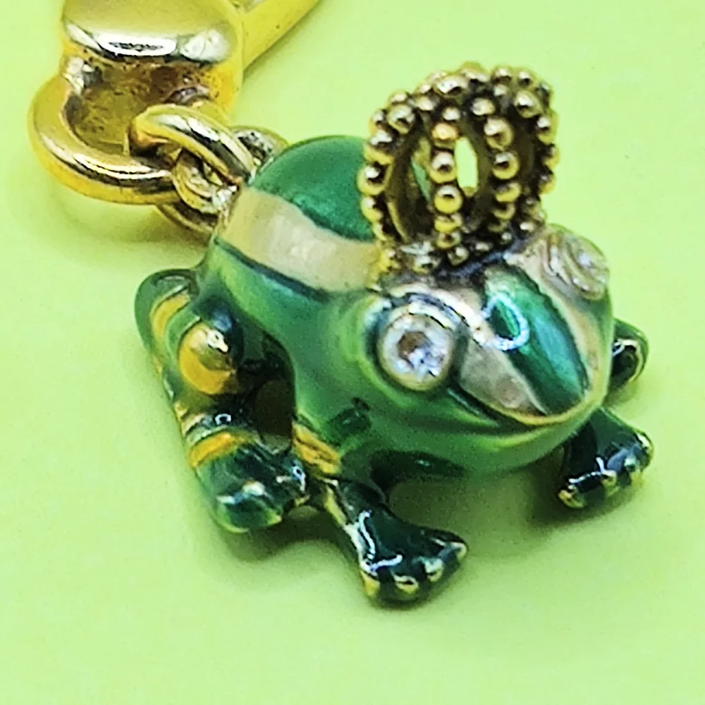 Juicy Couture Frog Royalty Charm 🐸👑 - Picture 2 of 14